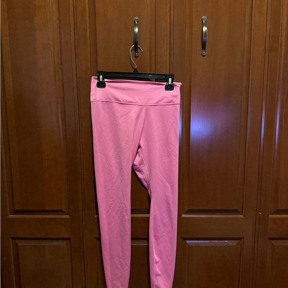 Nike Swoosh Run Pink Glow Mid-Rise Waisted leggings - Picture 3 of 4